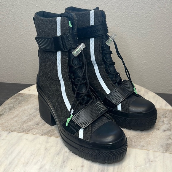 Converse Chuck Taylor All Star Gr82 Heeled Combat Boots in Black/Gray - Size 6.5 - Picture 3 of 14